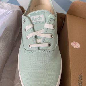 Brand new in box Tiffany blue Keds